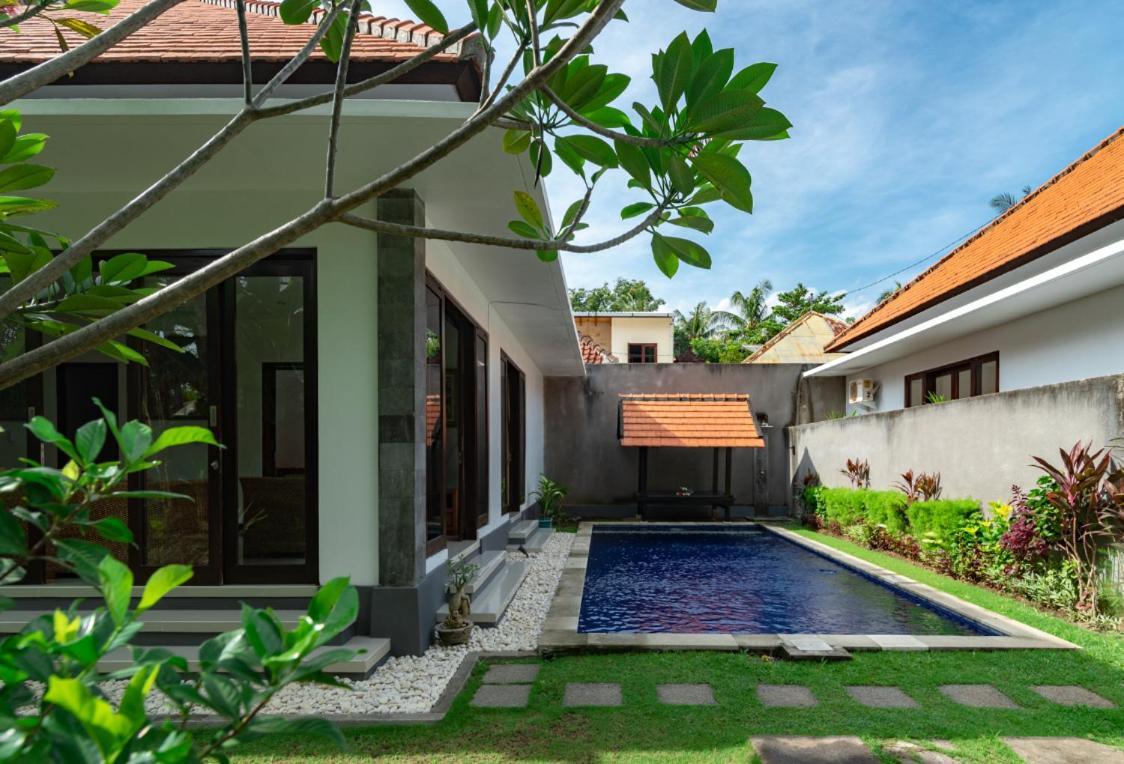 Villas Anna Bali Ловина Экстерьер фото